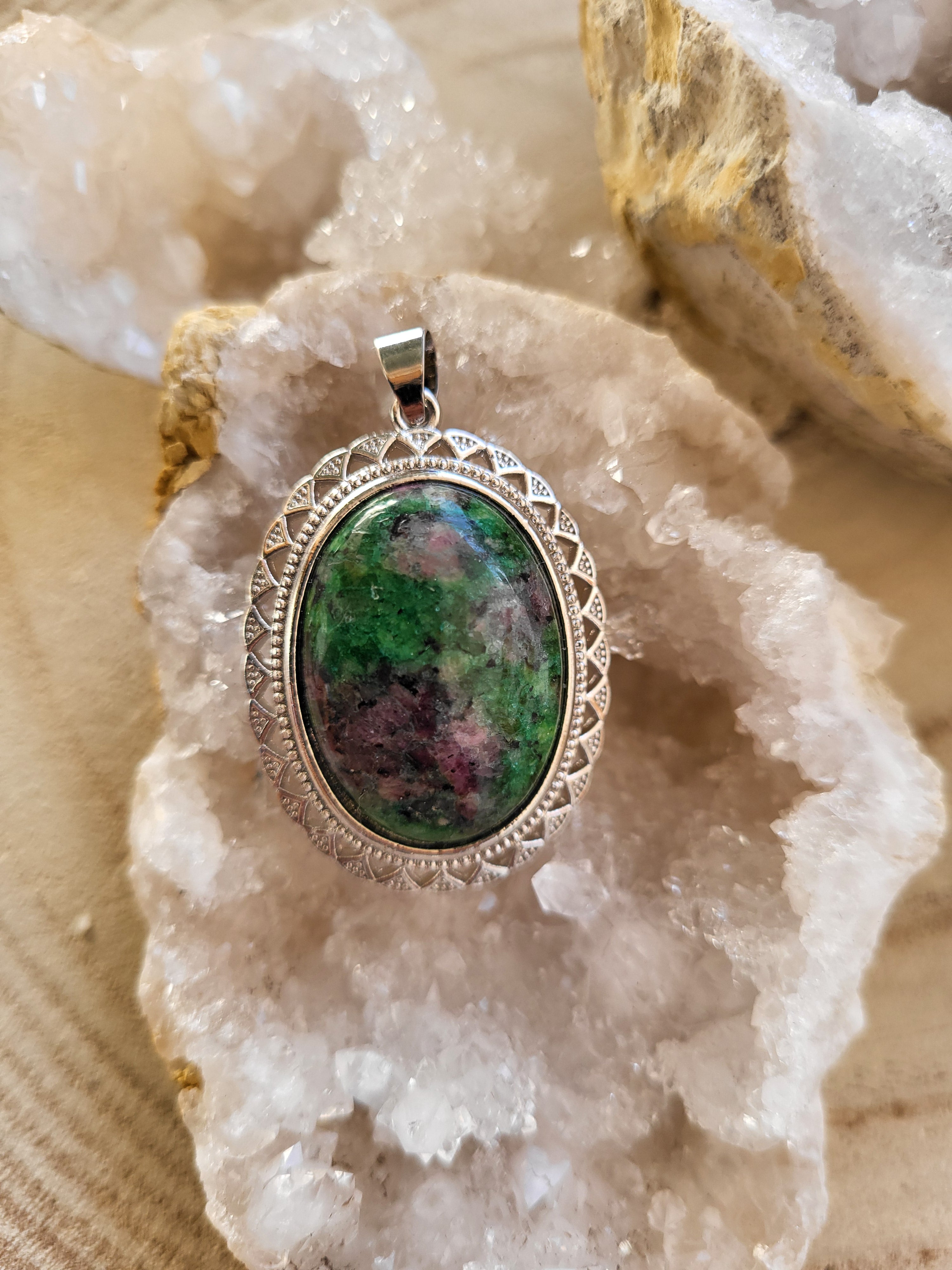 Colgante de Rubí con Zoisita Vintage en Plata