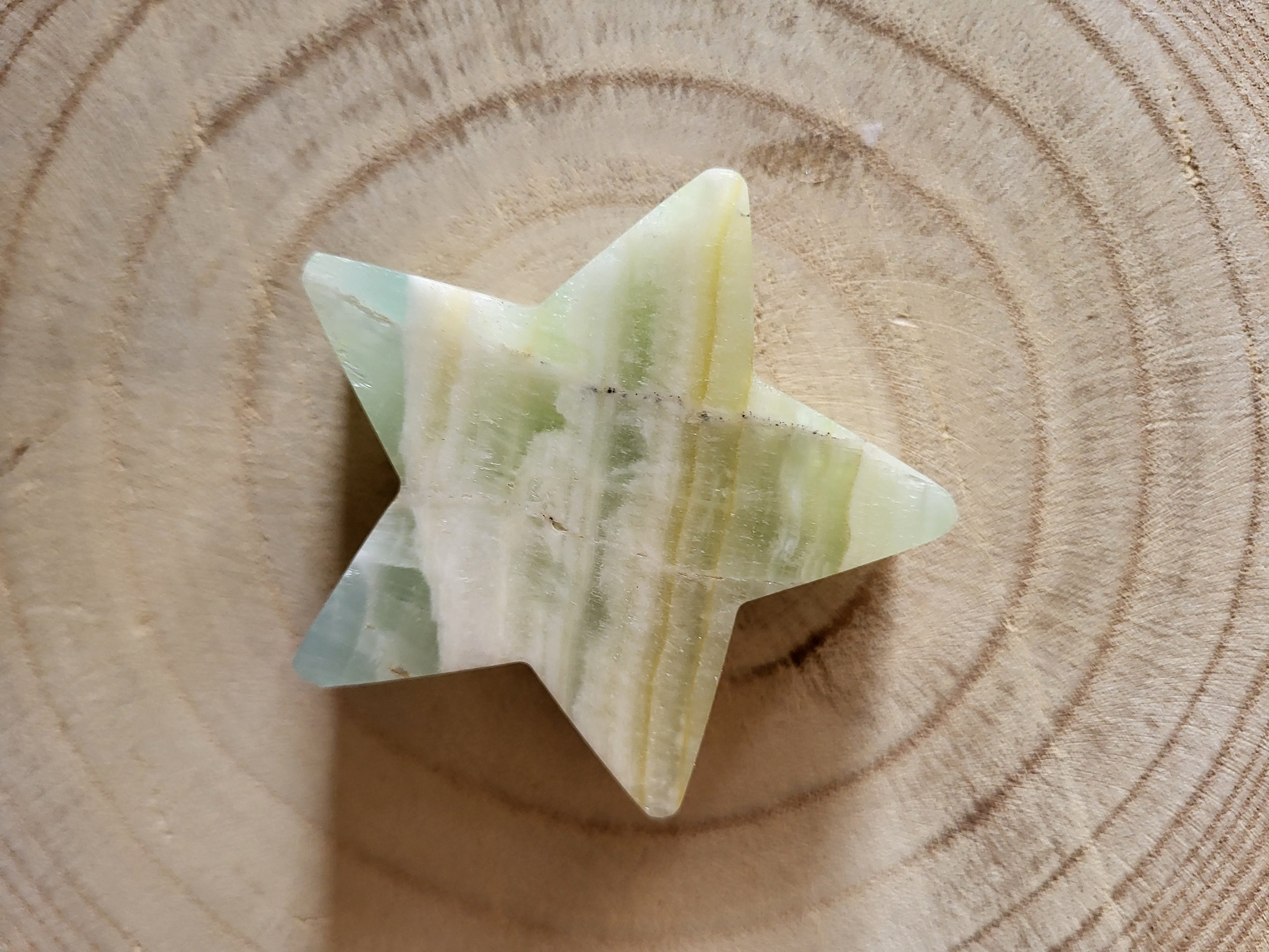 Estrella de Calcita Pistacho