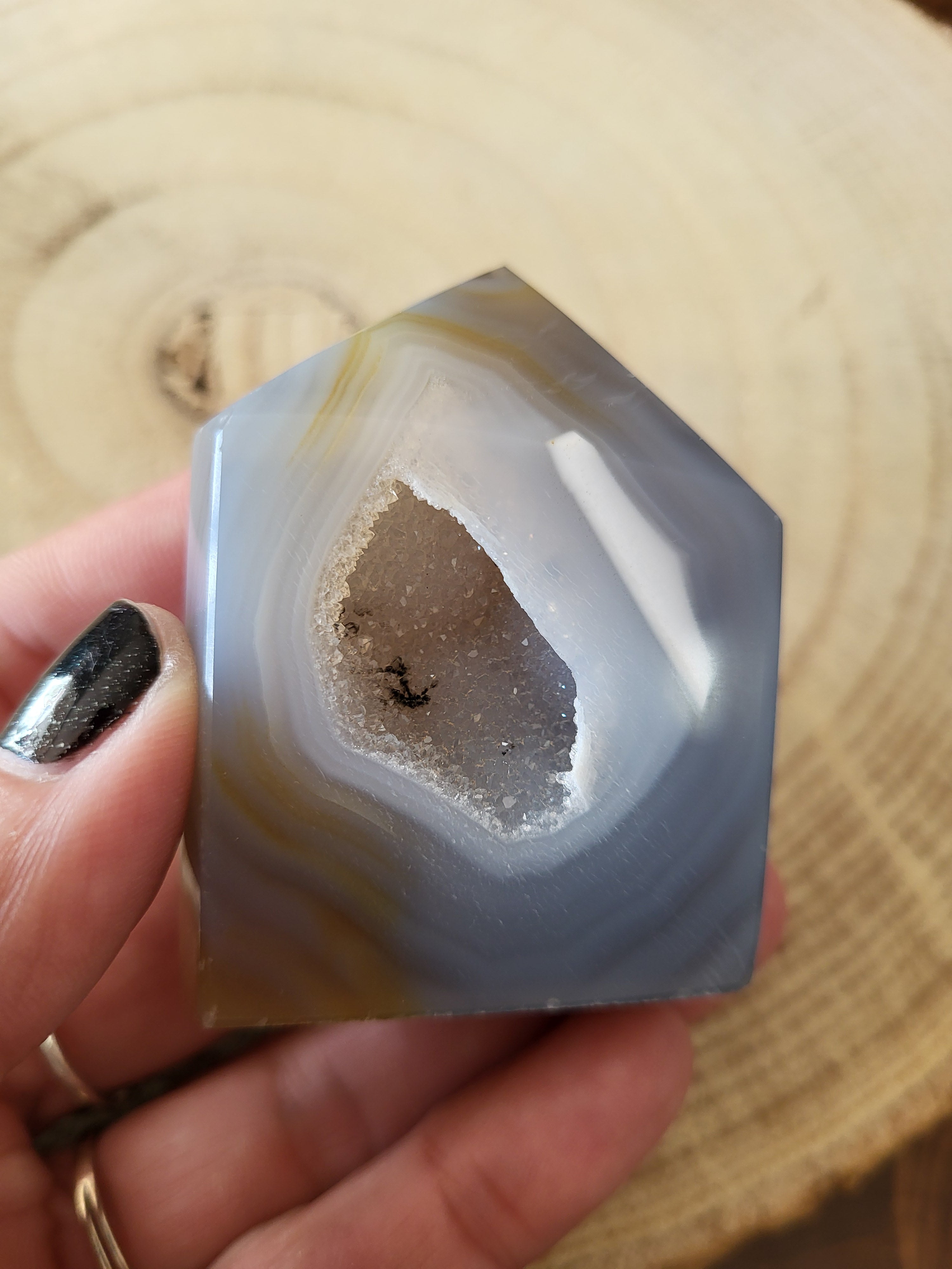 Punta de Ágata Cristalizada Natural