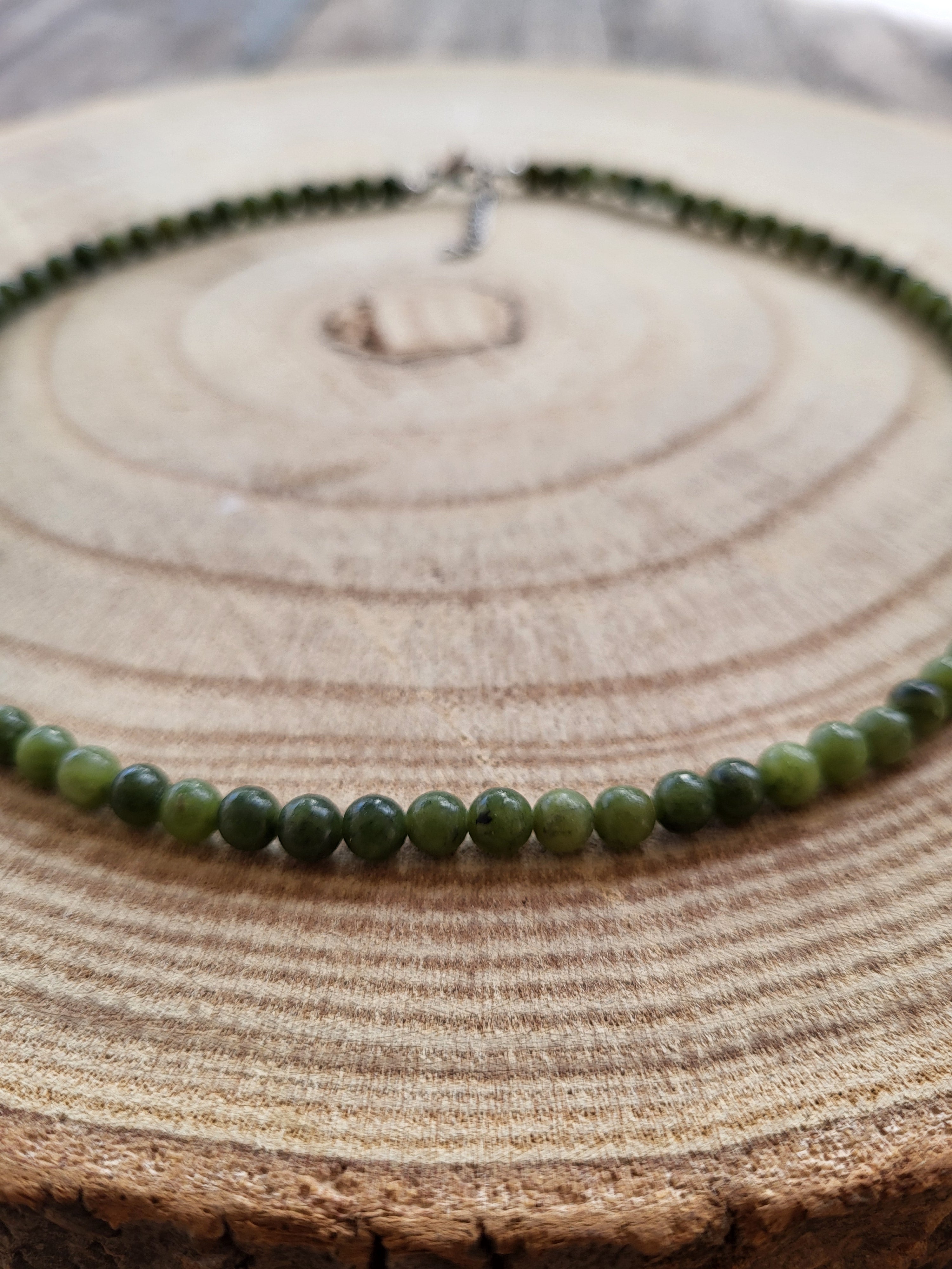 Gargantilla de Jade Real