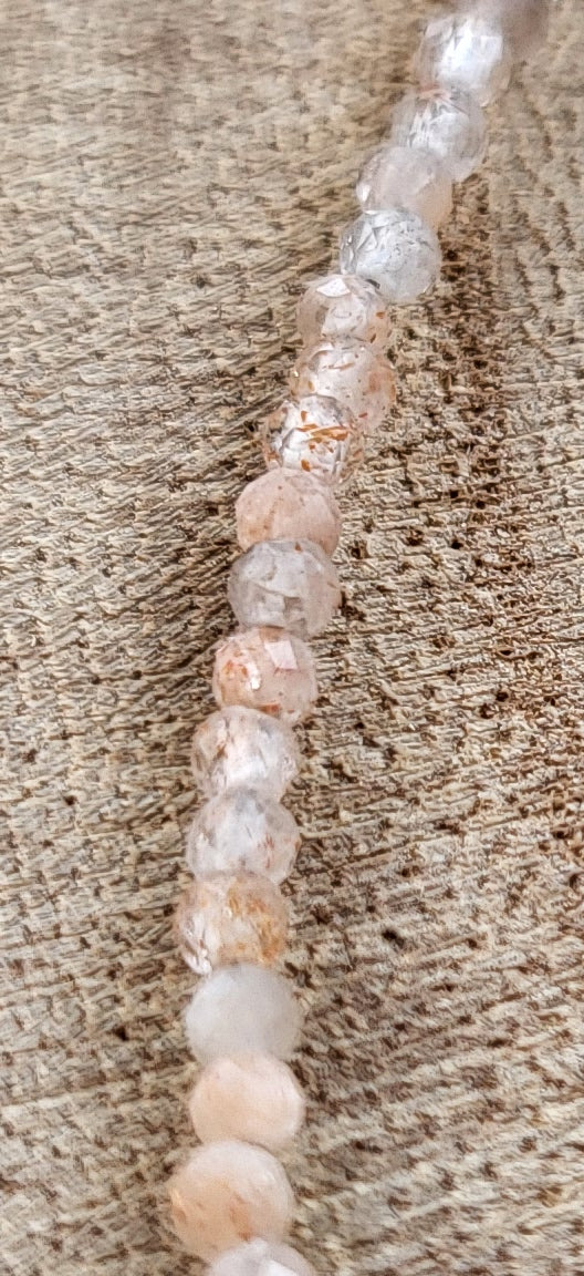 Gargantilla / Cordón de Piedra Sol