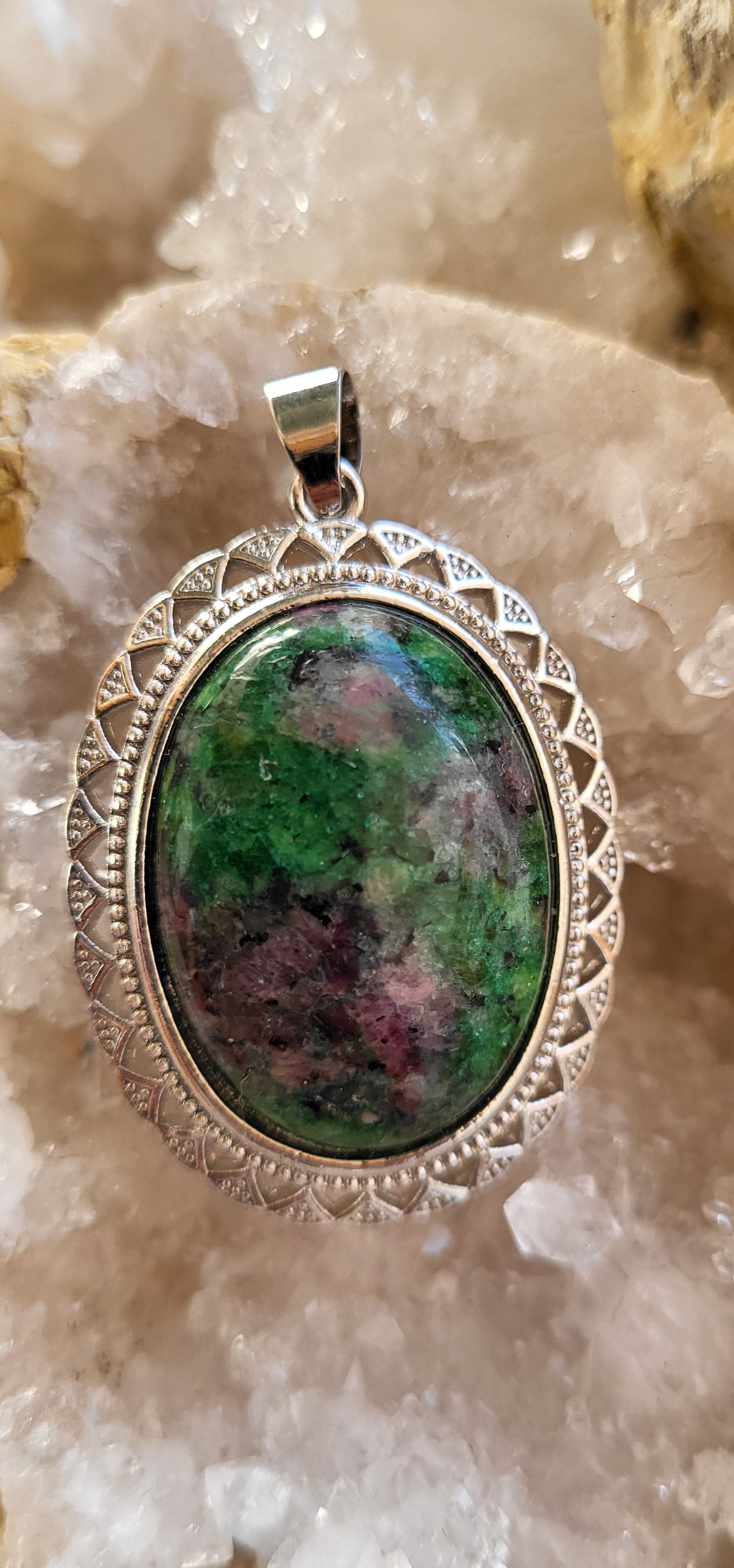 Colgante de Rubí con Zoisita Vintage en Plata