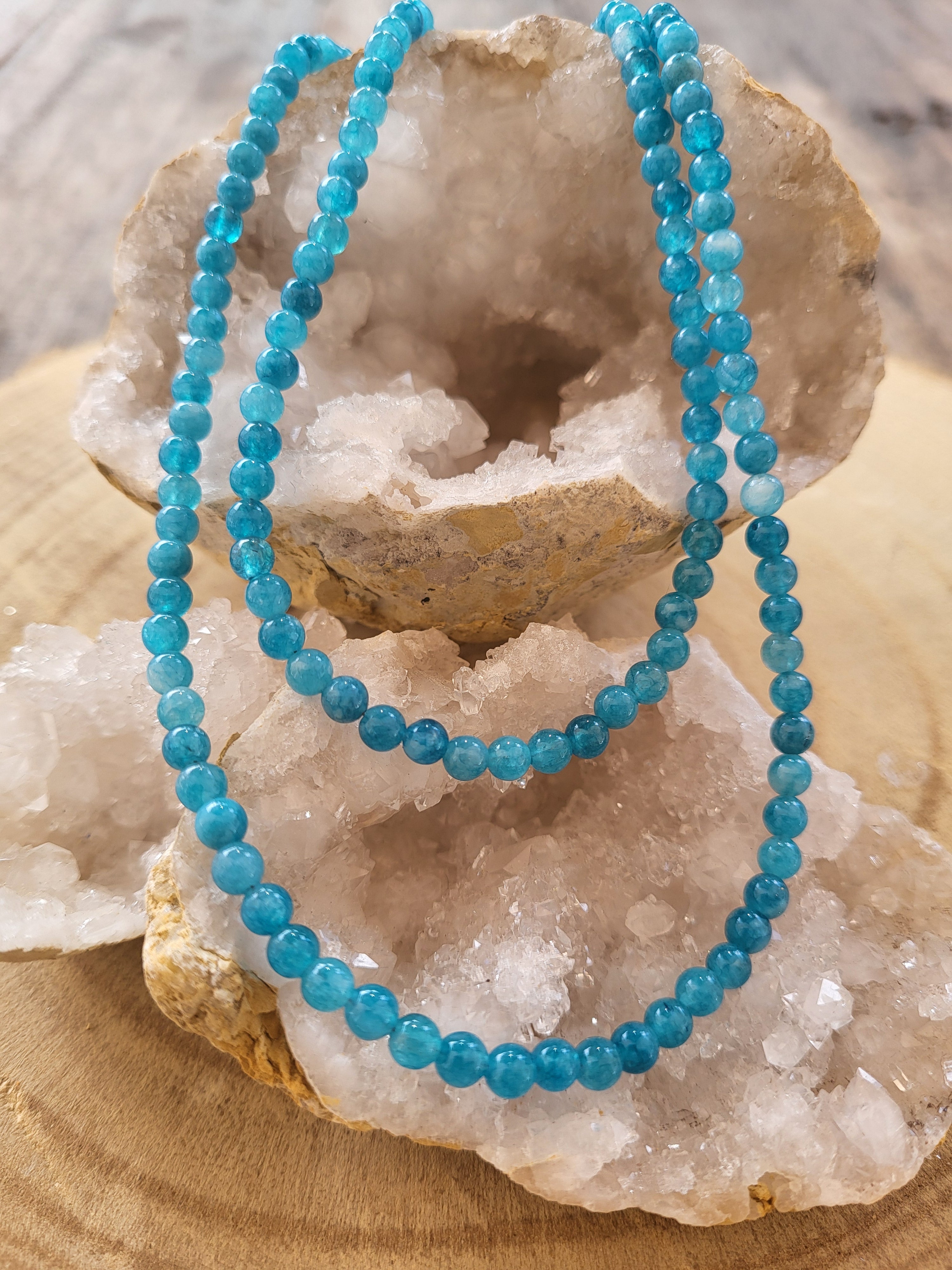 Gargantilla de Apatito – Inspiración, Motivación y Claridad Interior