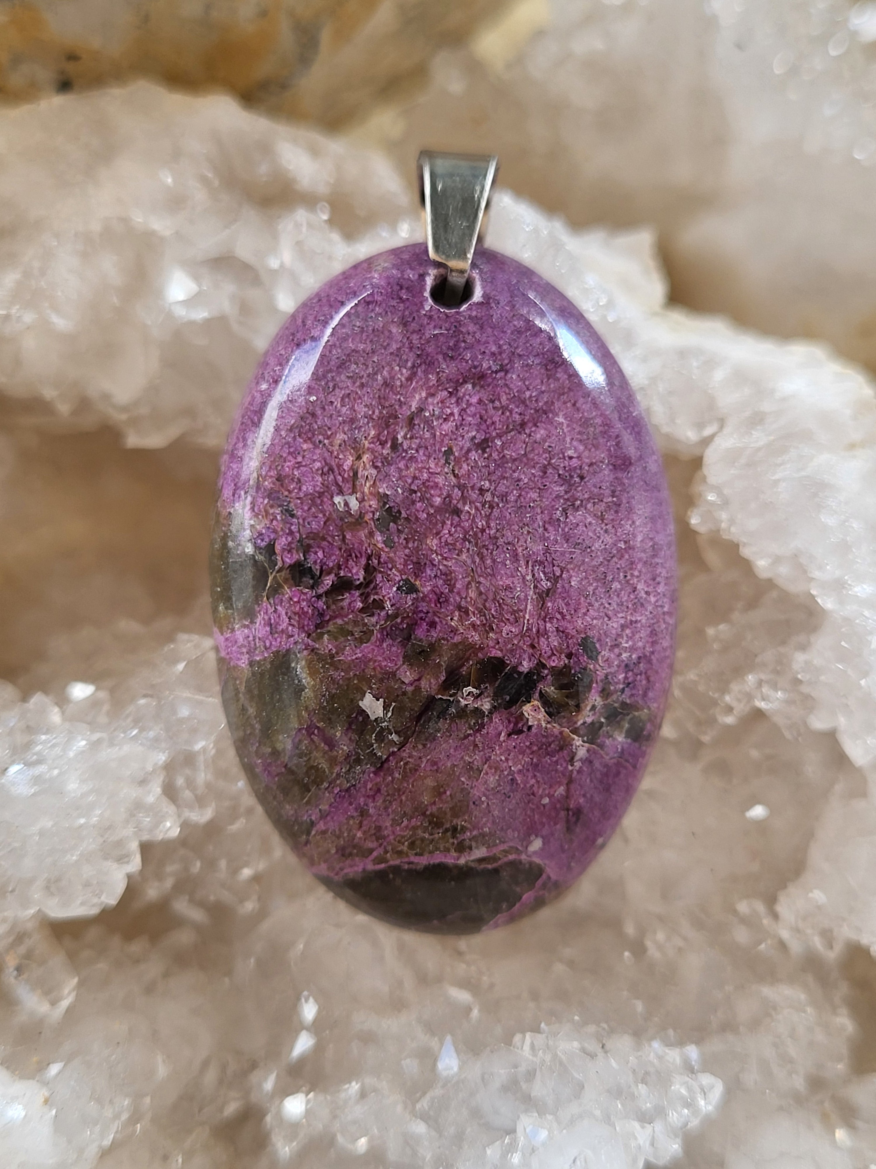 Colgante de Atlantacita – Transformación, Equilibrio Emocional y Energía Sanadora