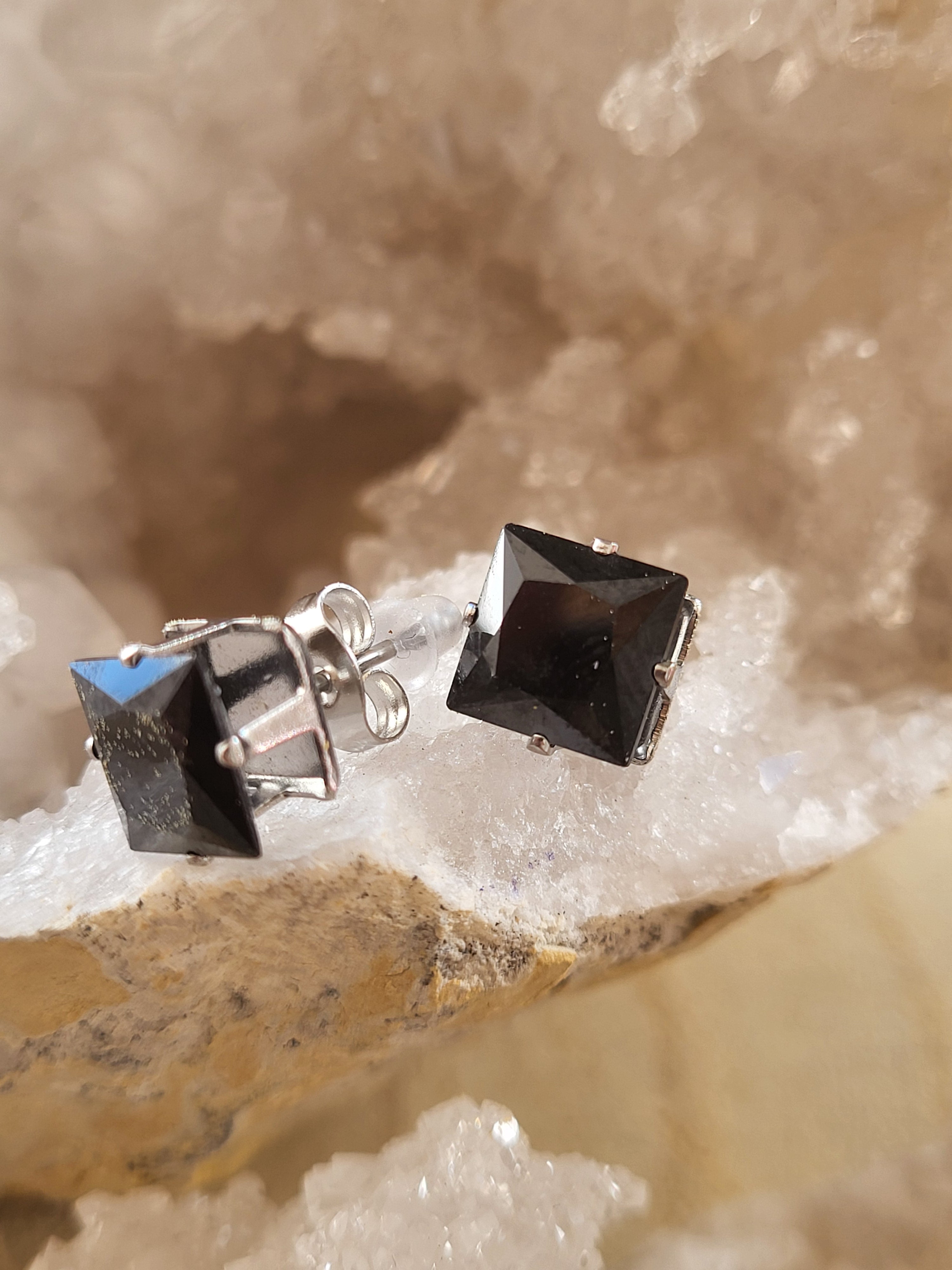 Pendientes de Espinela