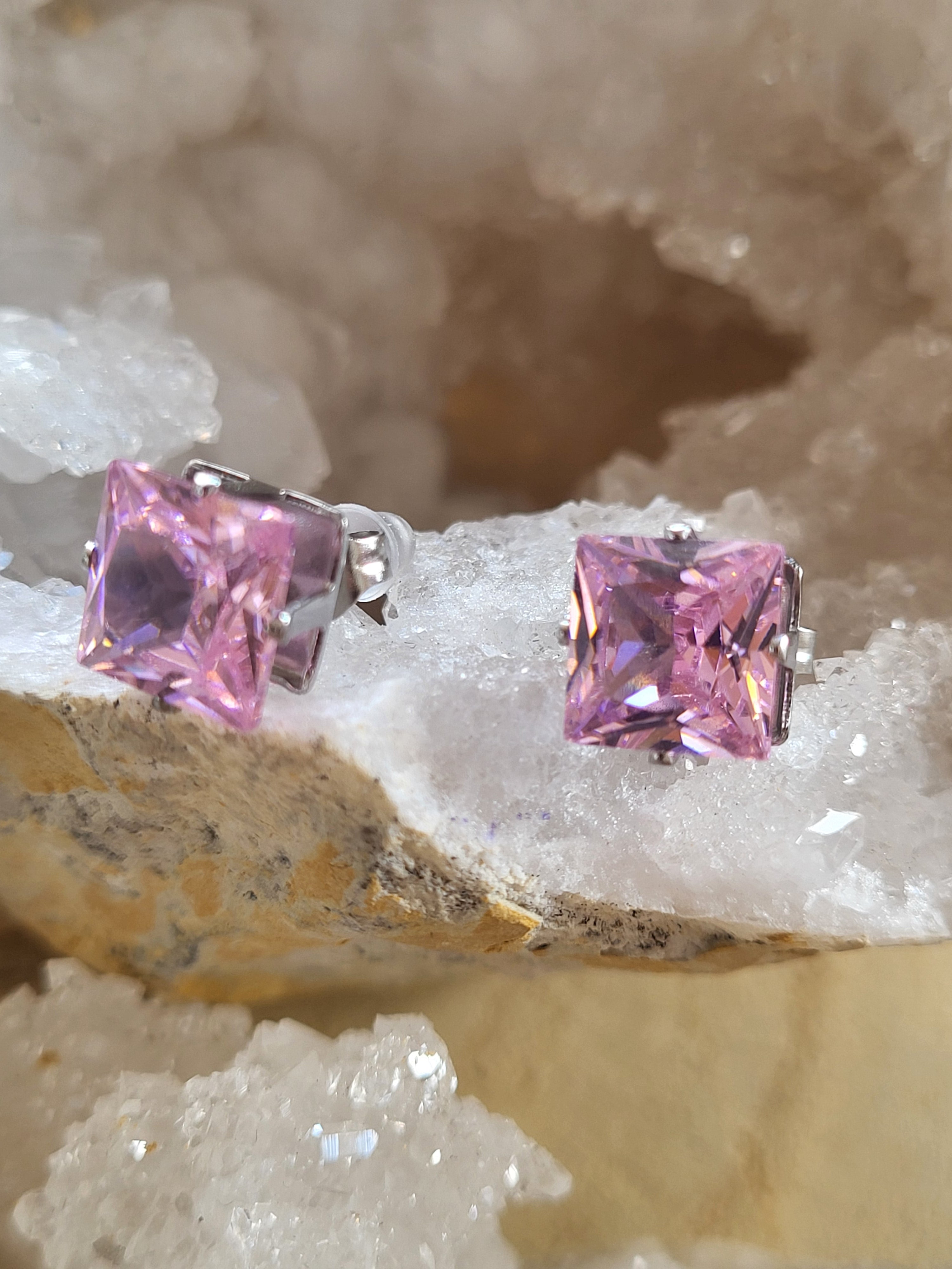 Pendientes de Kunzita