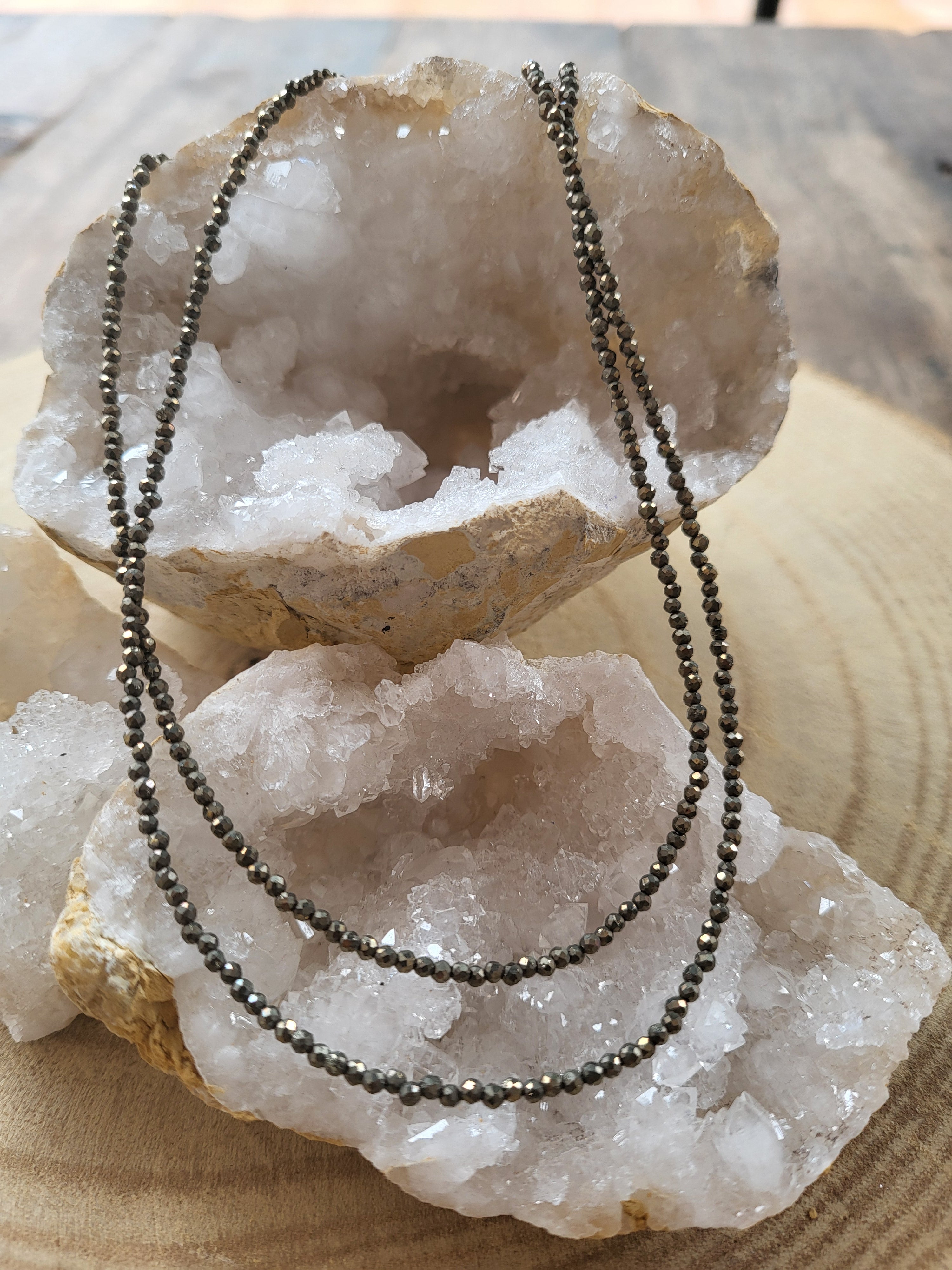 Gargantilla de Pirita Natural | Abundancia, Prosperidad y Confianza