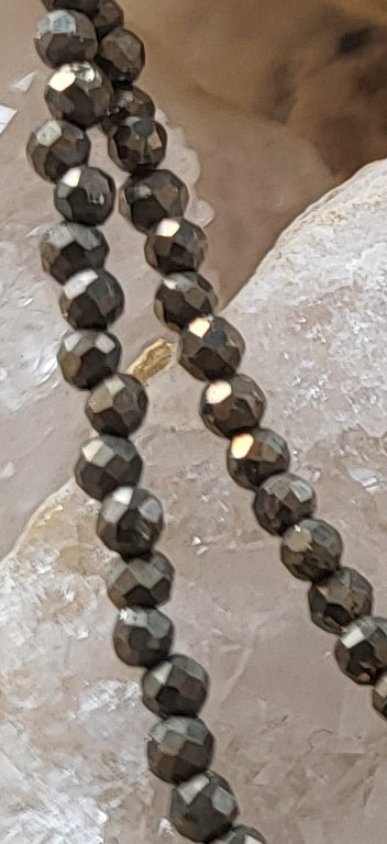 Gargantilla de Pirita Natural | Abundancia, Prosperidad y Confianza