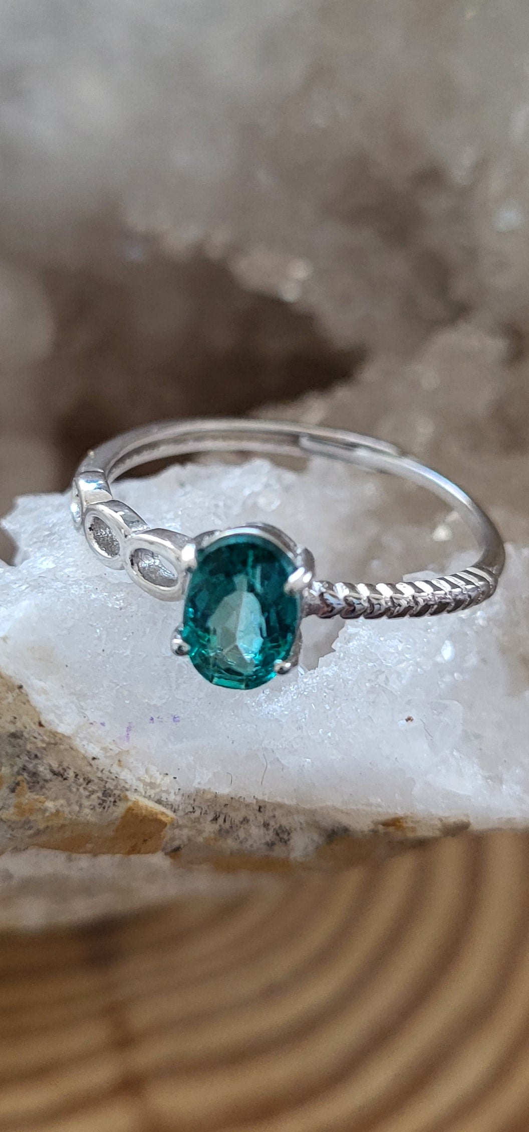Anillo de Plata de Ley 925 con Topacio Londres