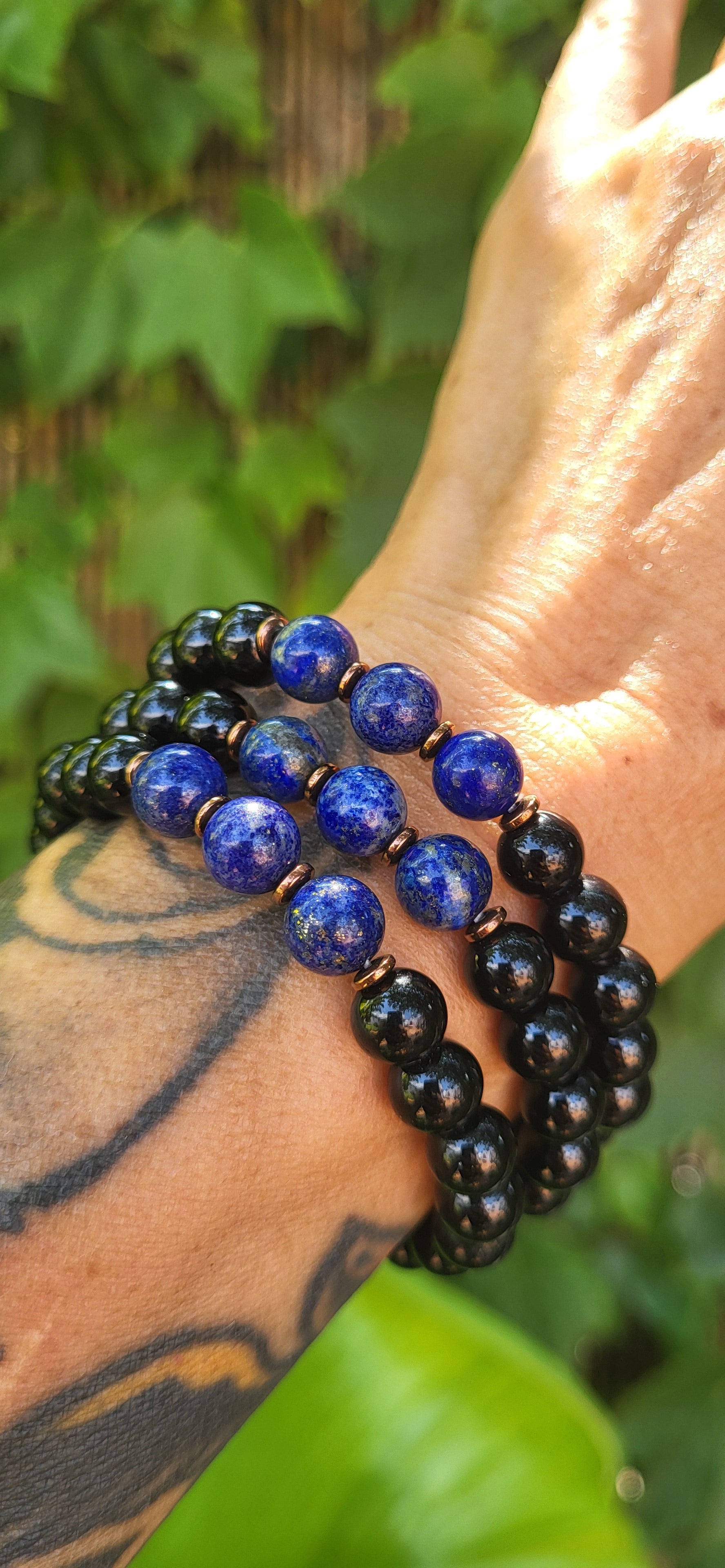 Pulsera de Turmalina y Lapislázuli – Protección, Intuición y Sabiduría Interior