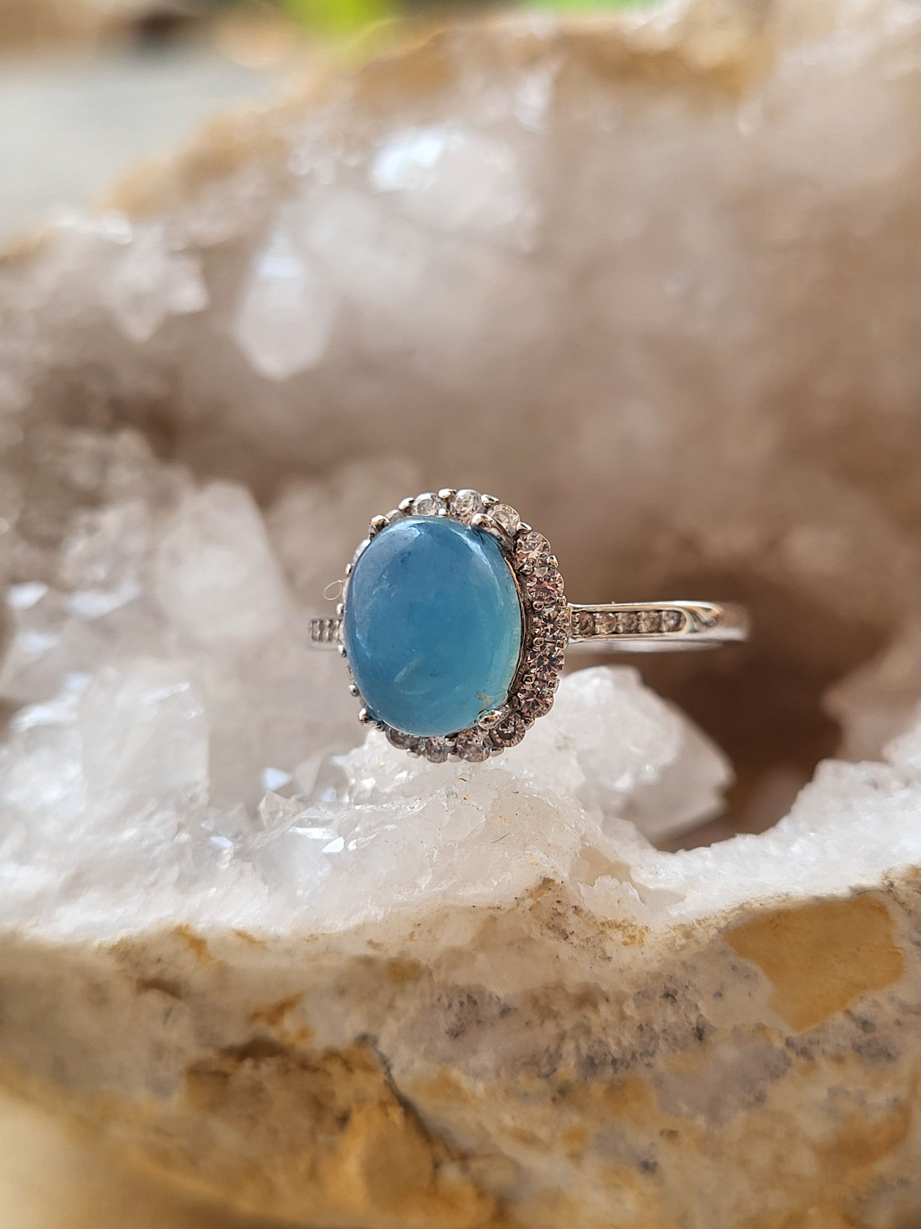 Anillo de Plata de Ley 925 con Aguamarina