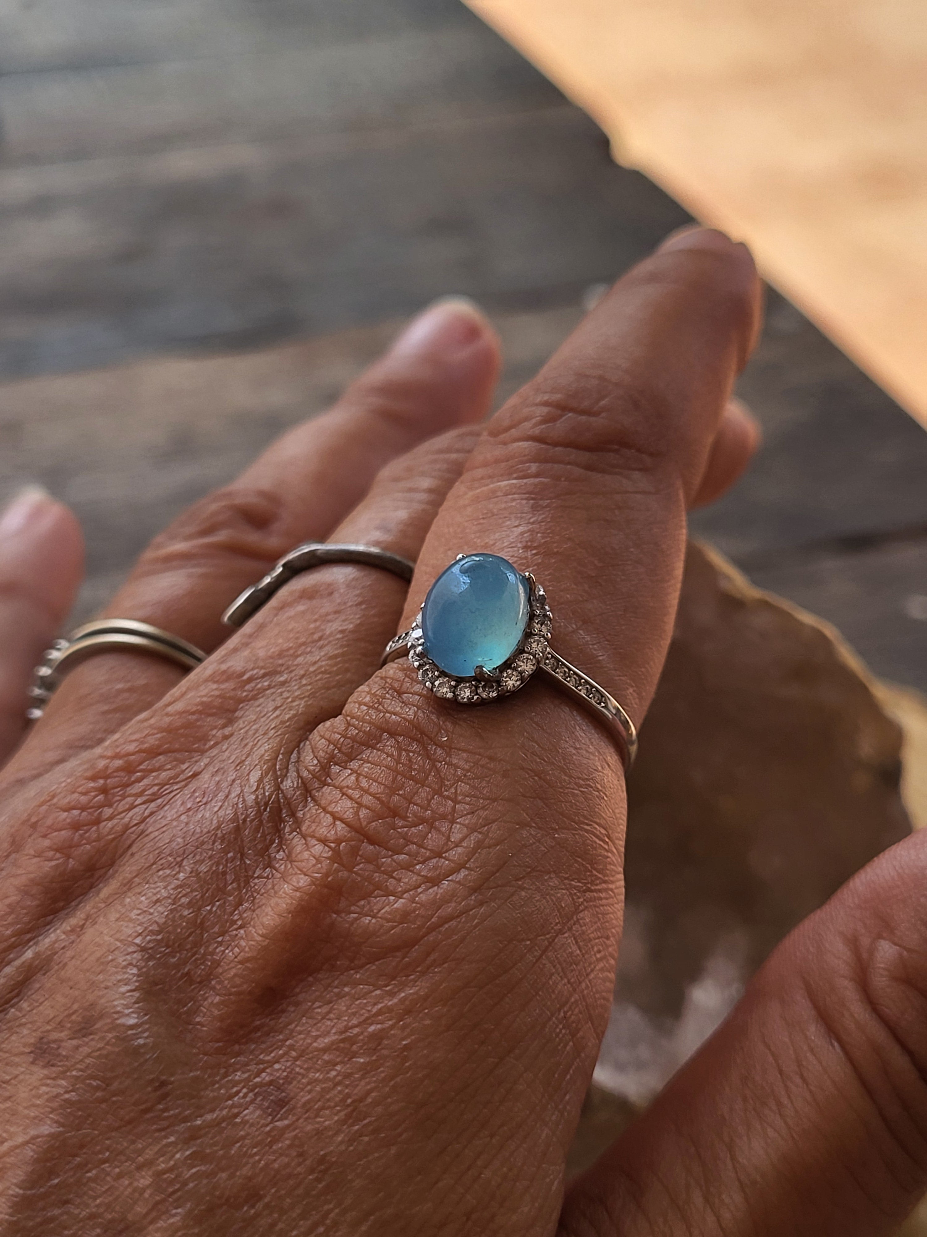 Anillo de Plata de Ley 925 con Aguamarina