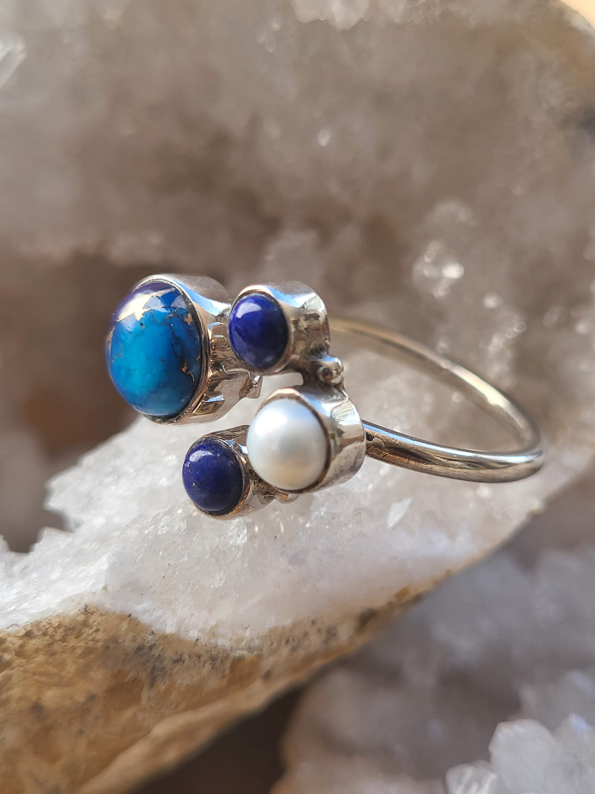 Anillo ajustable de Plata de Ley 925 con Turquesa, Lapislázuli y Perla