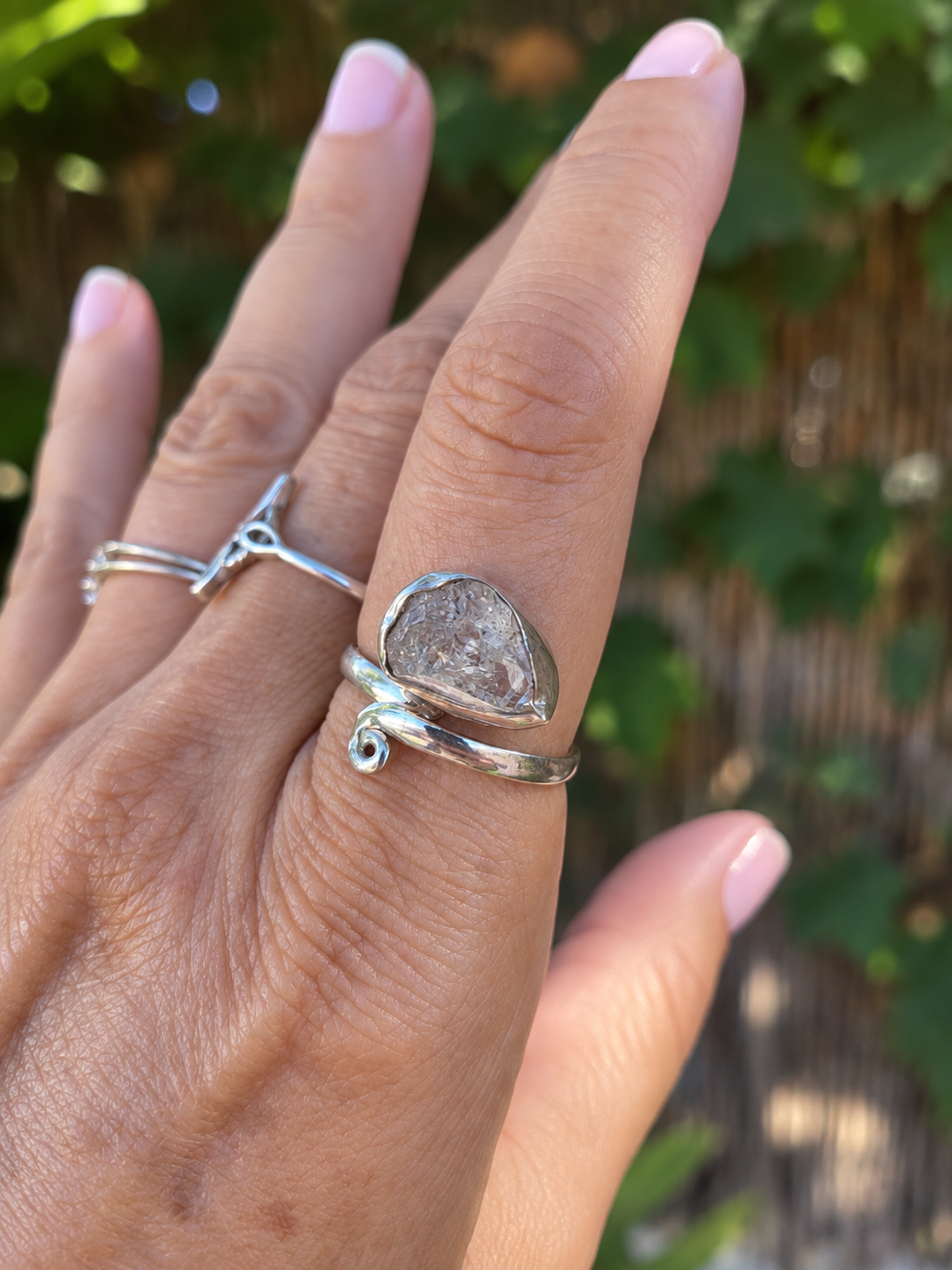 Anillo ajustable de Plata de Ley 925 con Herkimer