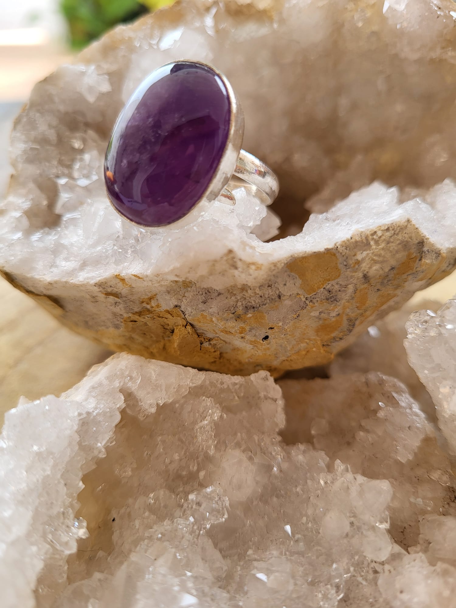 Anillo de Plata Germana con Amatista Oval Natural