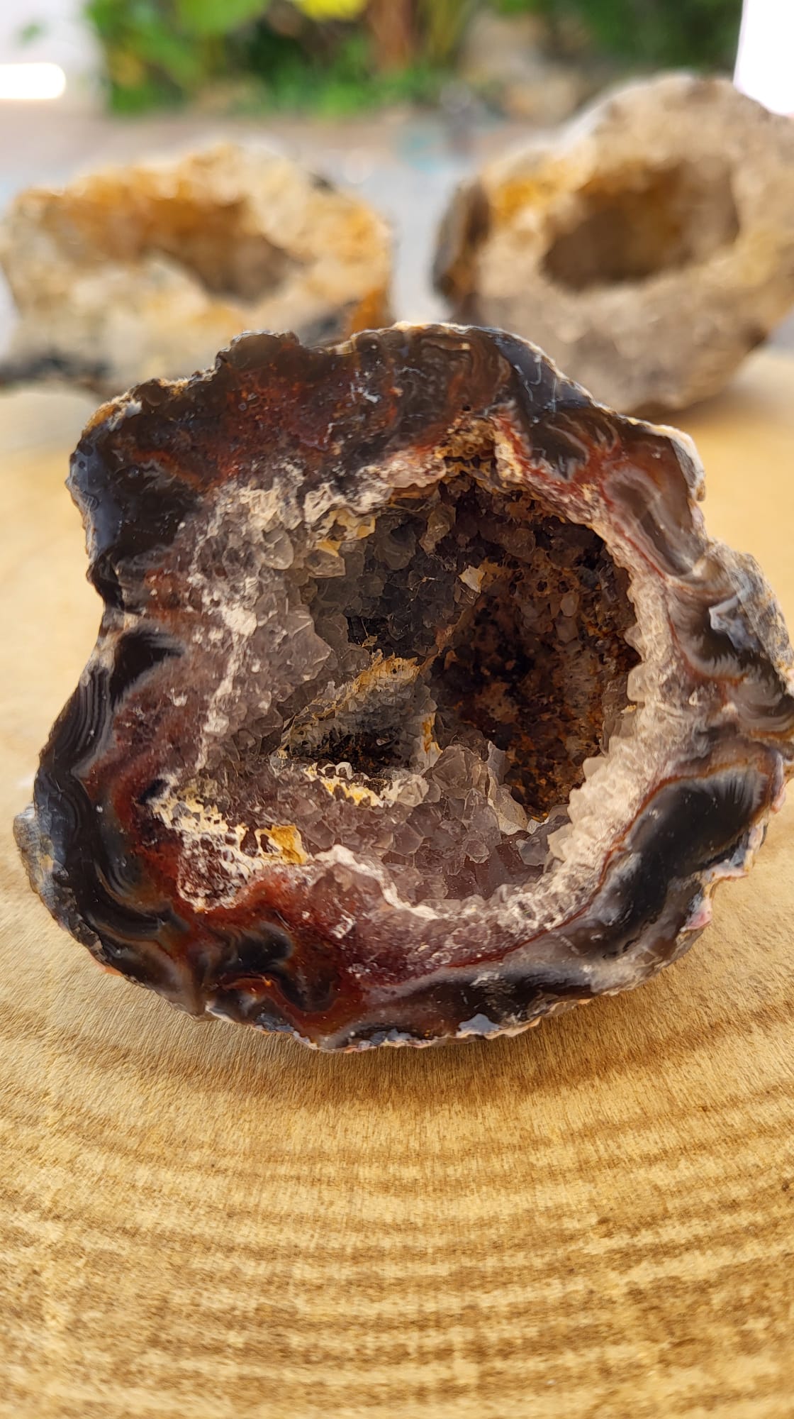 Geoda de Cuarzo Blanco y Calcedonia Nº1