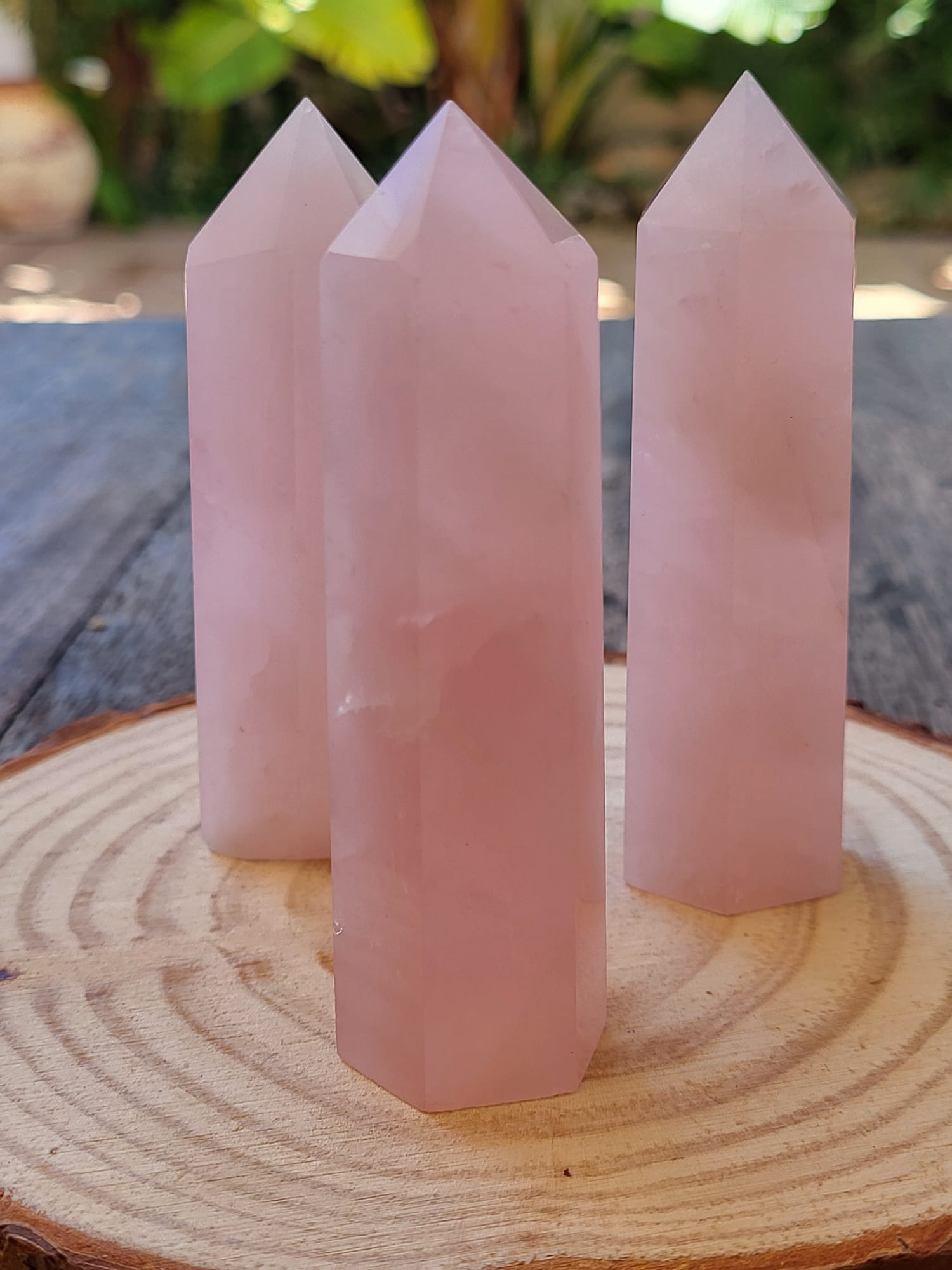 Punta de Cuarzo Rosa Natural